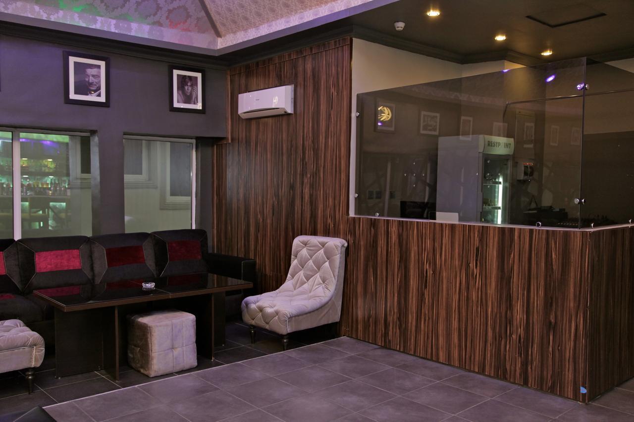 לגוס The Nook Hotel מראה חיצוני תמונה