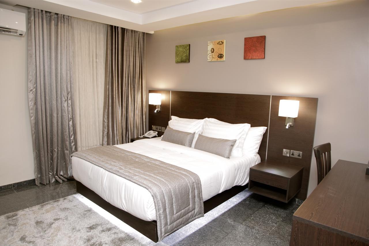 לגוס The Nook Hotel מראה חיצוני תמונה