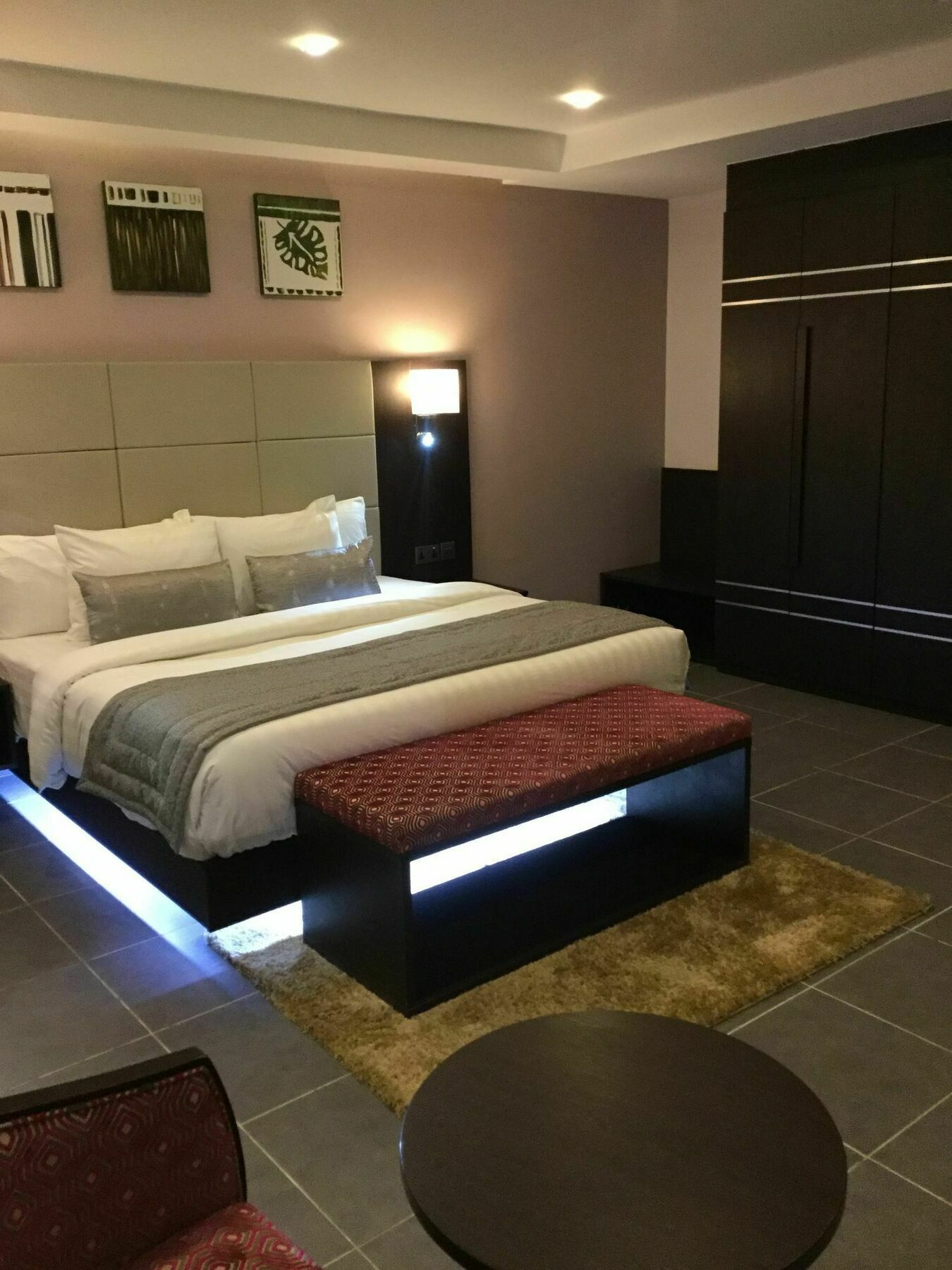 לגוס The Nook Hotel מראה חיצוני תמונה