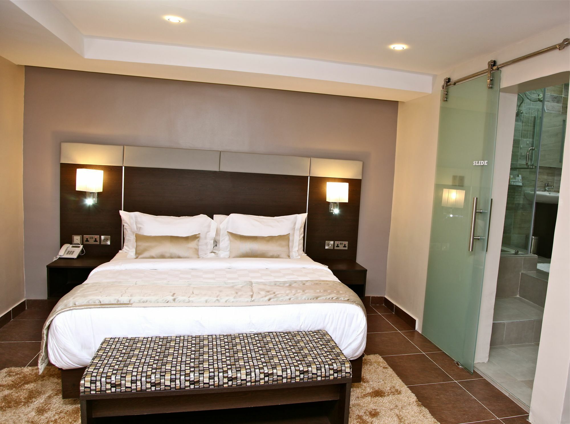 לגוס The Nook Hotel מראה חיצוני תמונה